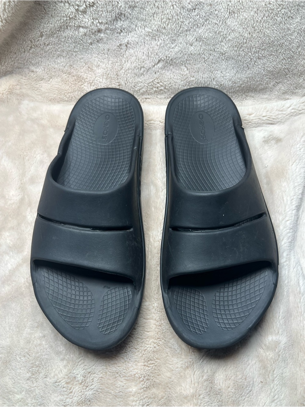 OOFOS OOahh recovery slide sandals mens size 11